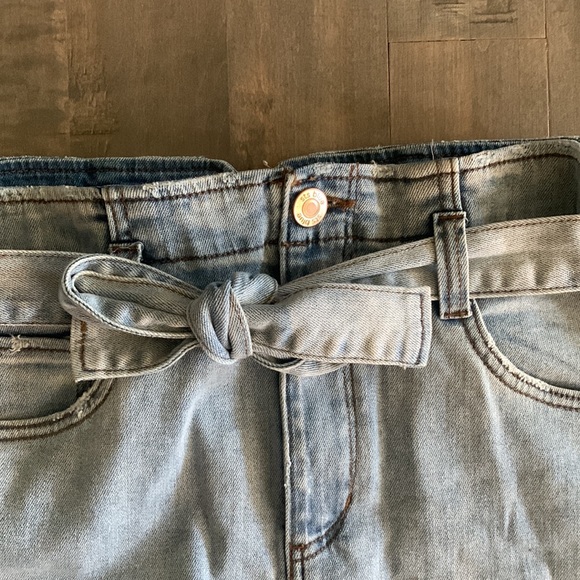 STS Blue Paper Bag Style Denim Skirt - Picture 2 of 4